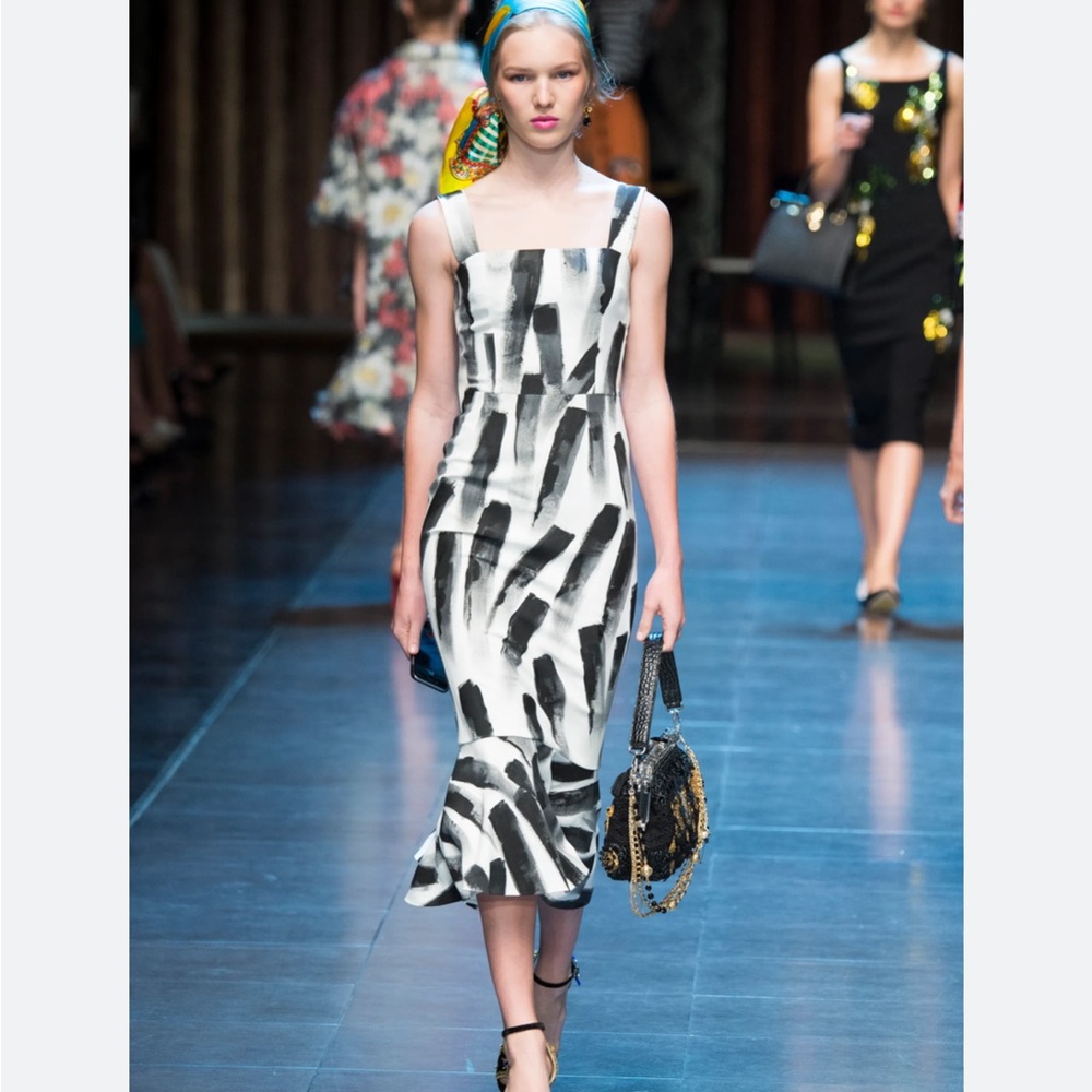 NWOT dolce&gabanna brush stroke print dress